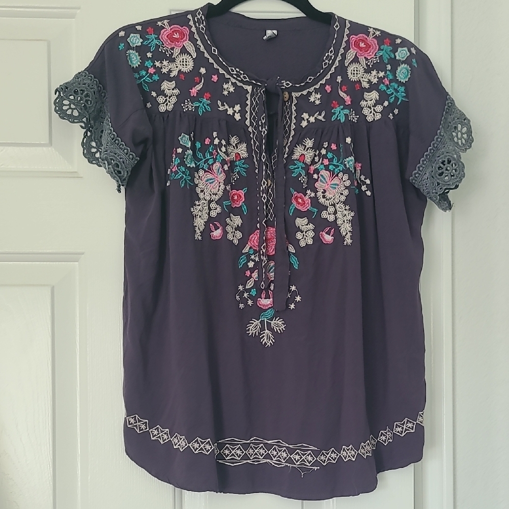 Embroidered Floral Women's Top